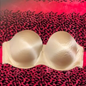 Nude strapless bra